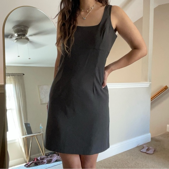 Vintage Alyn Paige Structured Minimalist Dress - Picture 4 of 10